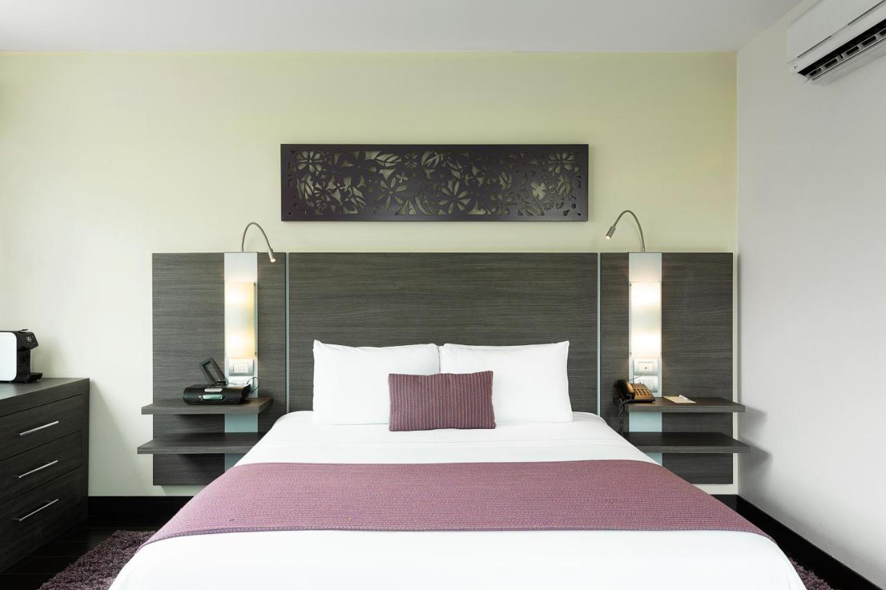 Hotel Bh El Poblado Medellín Eksteriør bilde