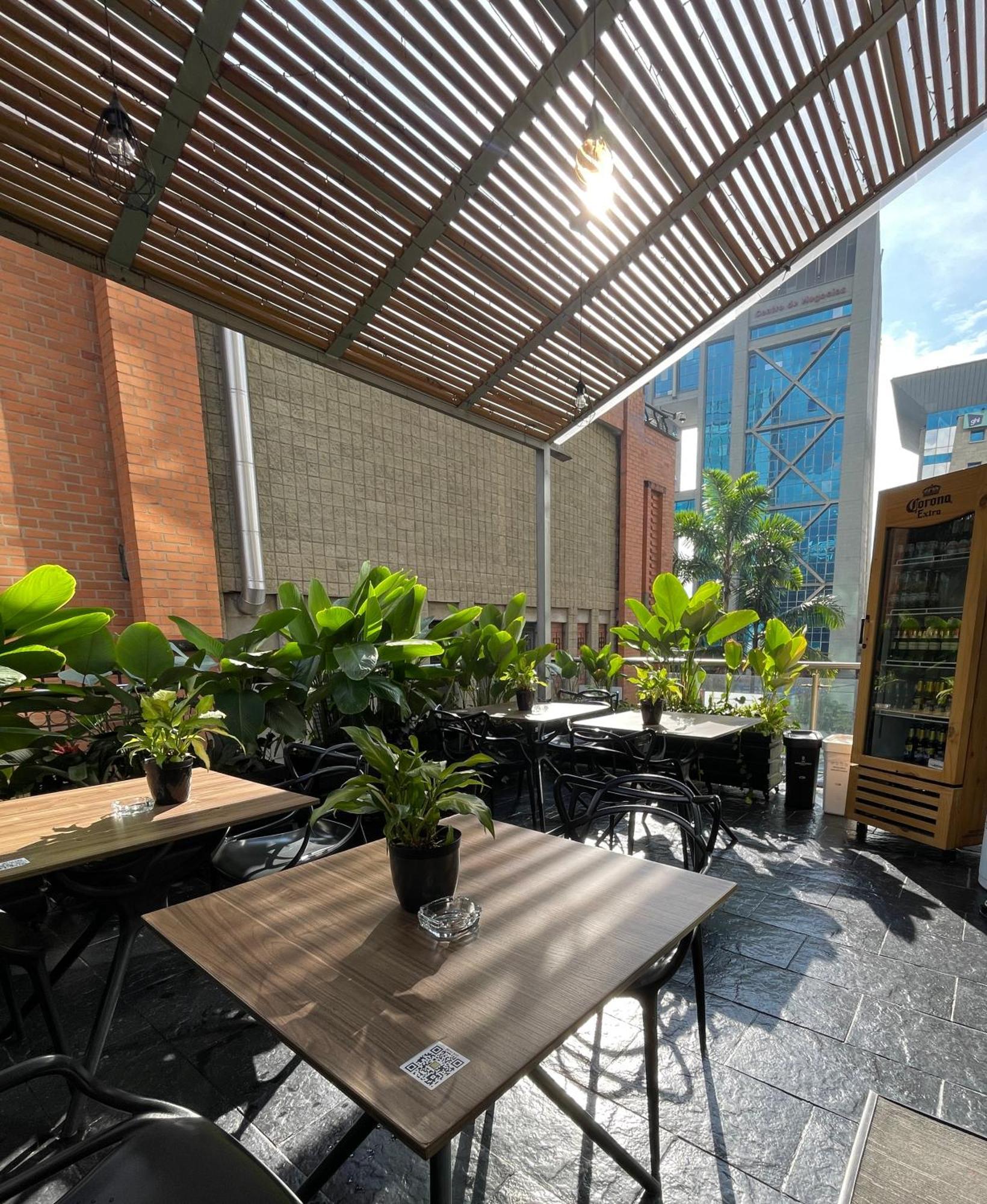 Hotel Bh El Poblado Medellín Eksteriør bilde