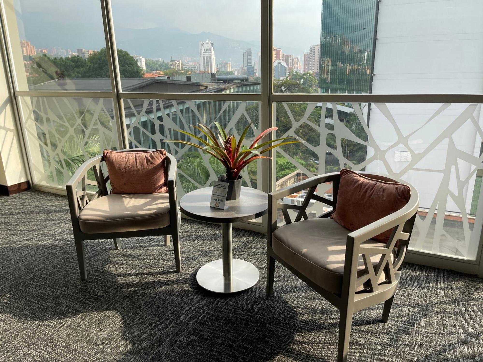 Hotel Bh El Poblado Medellín Eksteriør bilde