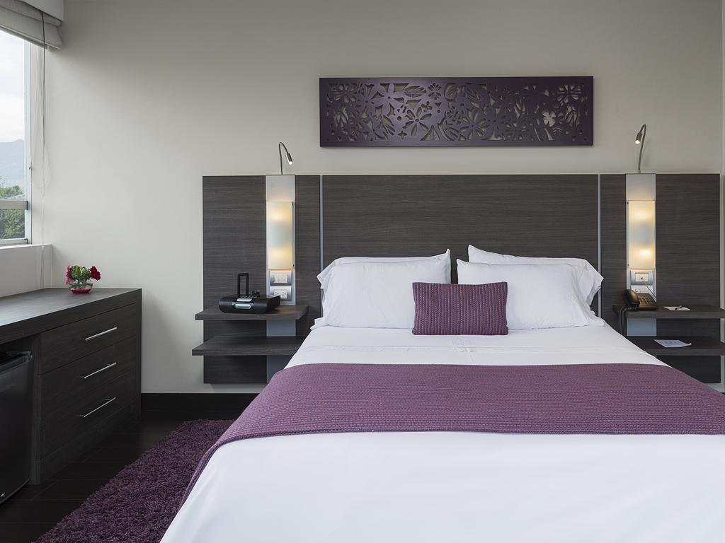 Hotel Bh El Poblado Medellín Eksteriør bilde